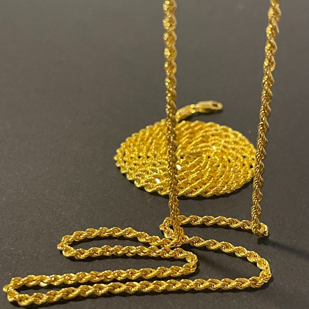 Solid 14K Gold Diamond Cut Rope Chain Necklace 24 inch,2.5 mm - Picture 10 of 17